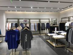 -URBAN REVIVO(济南世茂广场店)