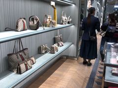 -GUCCI(南京德基店)