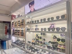 -潘多拉眼镜·蔡司依视路明月(潘家园店)