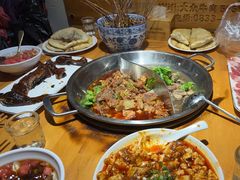 -大众跷脚牛肉馆·非遗传承单位(峨眉山店)