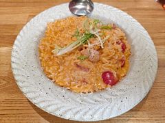 -Dragon Pizza•圆脸龙披萨·牛排餐厅