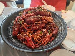 -肥肥虾庄·金牌油焖大虾(东湖欢乐谷店)