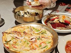 -草家酱蟹炭火烤肉店(珲春南路一店)