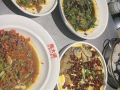 -陈大锅·岳阳鱼馆·地道岳阳菜(美食街店)