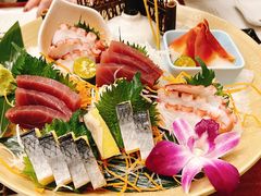 刺身拼盘-由紀日本料理·炭火燒肉
