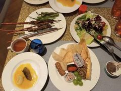 -怡咖啡海鲜自助餐厅(浦东香格里拉店)