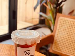 -湛江远扬YOUNG咖啡主题酒店(赤坎老街店)