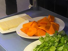 -营信刘罗锅铁锅炖(民主店)