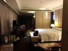 -广州天河希尔顿酒店