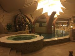 -碧中海汤泉汗蒸酒店