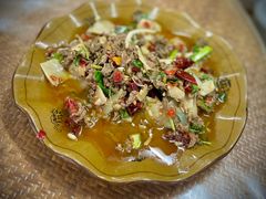 酸笋炒牛肉-傣泐金湾餐厅