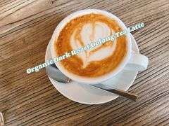 -Common Table · Brunch & Coffee