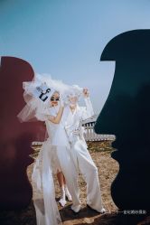 -二十一世纪婚纱摄影(省府前街店)