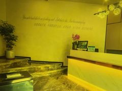 -丽辰酒店(深圳翻身地铁站店)
