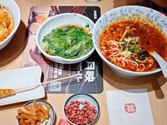 -大师兄·西北小馆(北站缤果空间店)