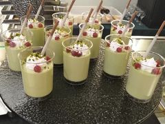 -亮马河饭店翠雅咖啡厅