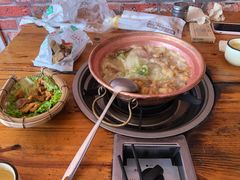 -阿婆情腊排骨火锅(金虹路店)