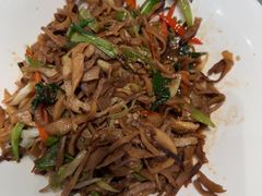 -凤凰园烤鸭店·唐山菜·传承花椒肉(老唐丰路店)