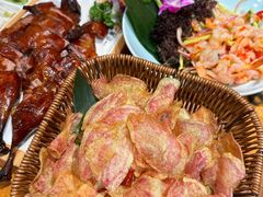 -老滇山寨•云南特色菜•地方菜•民族风情歌舞表演(金碧店)