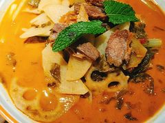 酸菜牦牛肉干巴-敏珠拉姆藏餐·南京厨房(富春江东街店)