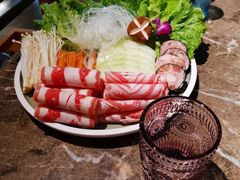 -三人行骨头王火锅(长寿店)