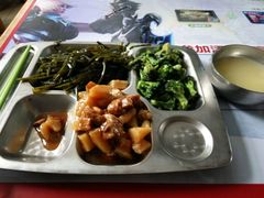 -北京外国语大学东院食堂