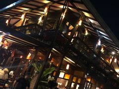 -Dash Teak House