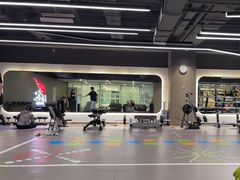 -英派斯健身旗舰店(海信国际中心馆)