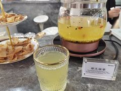 -宁波宝信宝马4S店(江北日湖店)