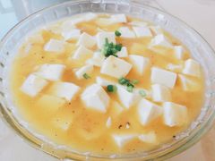 蟹粉豆腐-君豪蟹都·湖景·农家乐(蟹舫苑店)