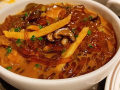 沙蒜烧豆面-新荣记(BFC外滩金融中心店)