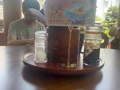 -香麒园·过桥米线·南湖雅宴
