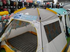 -迪卡侬(鲁泰大道店)