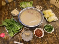 -巴山一绝烤全羊(三圣乡刘家花园店)