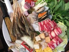 -樾餐厅泰式海鲜火锅(民歌湖店)