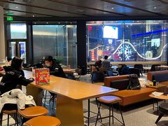 -星巴克臻选(上海合生汇1F店)