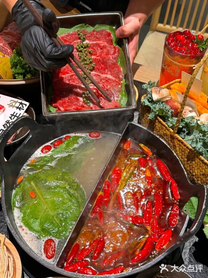 鲜到炸裂！霸宴鲜串的烧烤宇宙太绝了🤯🍢