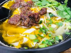 红汤牛肉面-张飞牛肉(观前街店)