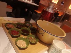 奶茶冰粉-串一火锅(赛格国际购物中心店)