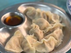 -崴海渔村(虹梅路店)