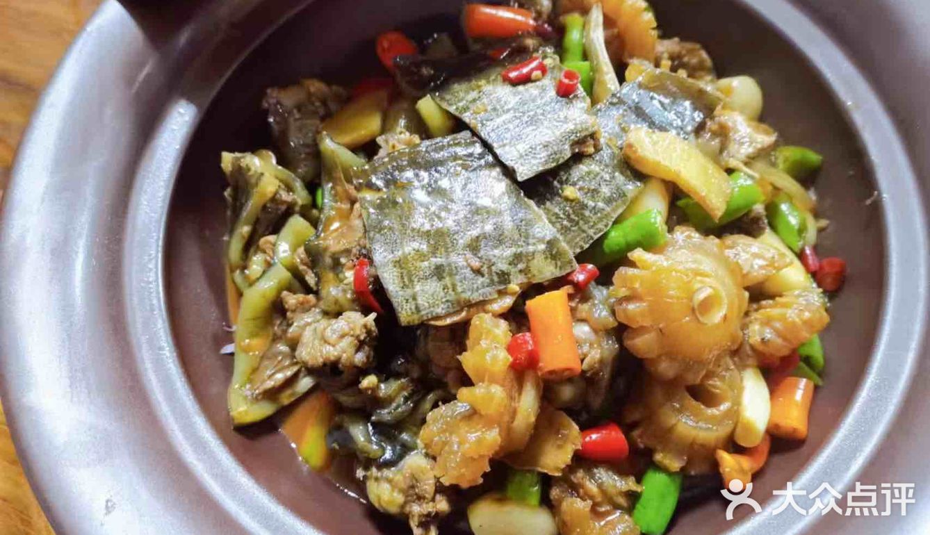 去宁乡泡温泉偶尔发现的湘菜馆