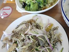 -美顺香食府鱼头老店(雪野湖店)