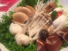 -辉哥火锅(虹桥路店)