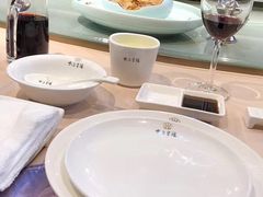 -双子楼大酒店(城开国际写字楼店)