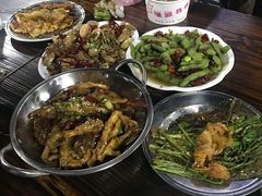 -小民大排档(光谷店)