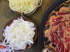 -黄潇洒老火锅(九眼桥宏济巷店)