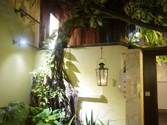-Sala Thai Restaurant
