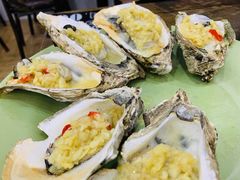炭烧蒜蓉生蚝-贞姨美食·老字号海鲜大排档