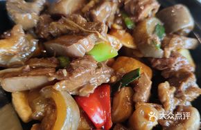 Tian's Red-braised Donkey Shank