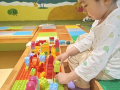 -爱睿思儿童早教亲子游泳(万象城店)